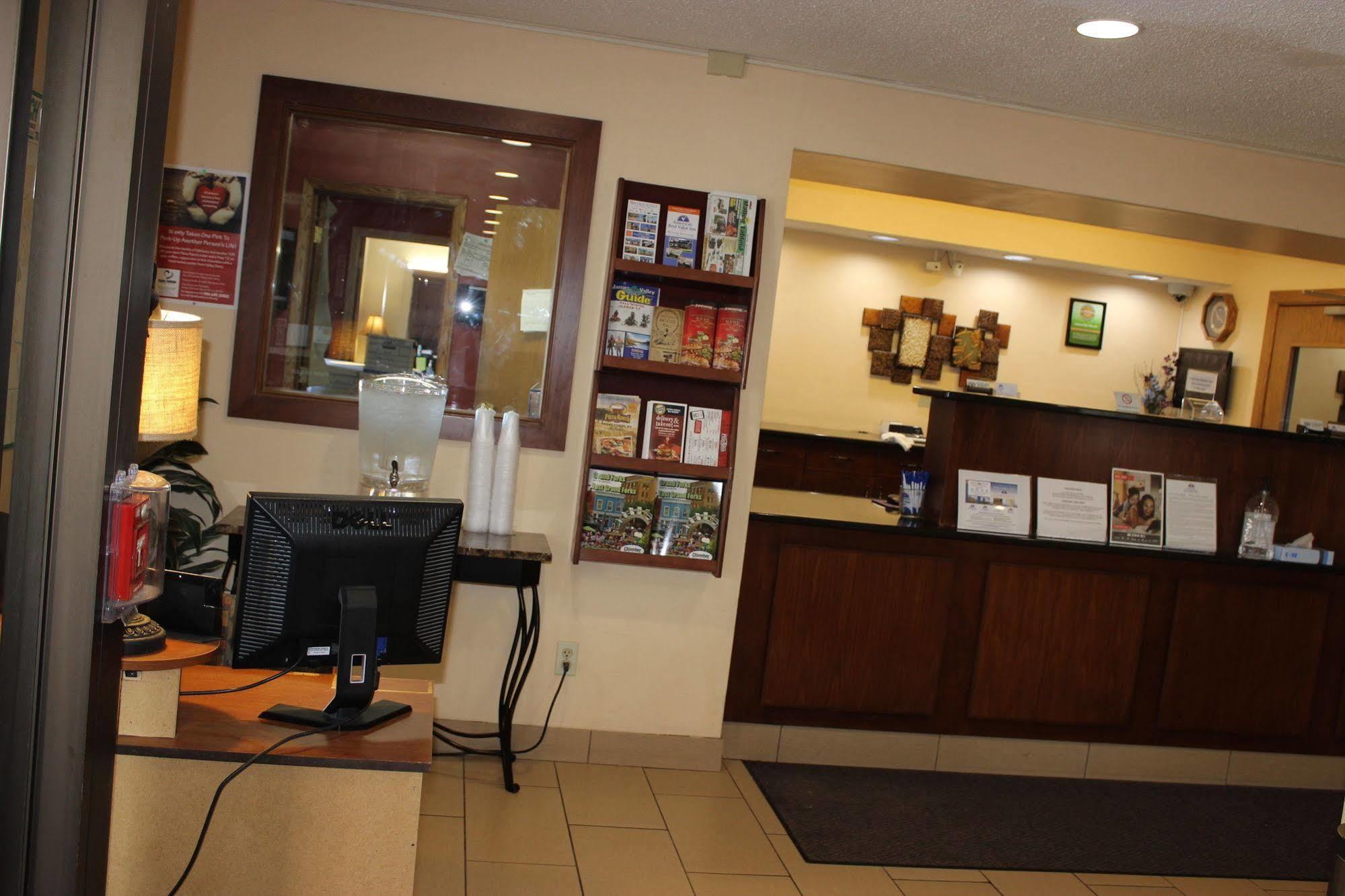 Americas Best Value Inn גרנד פורקס מראה חיצוני תמונה